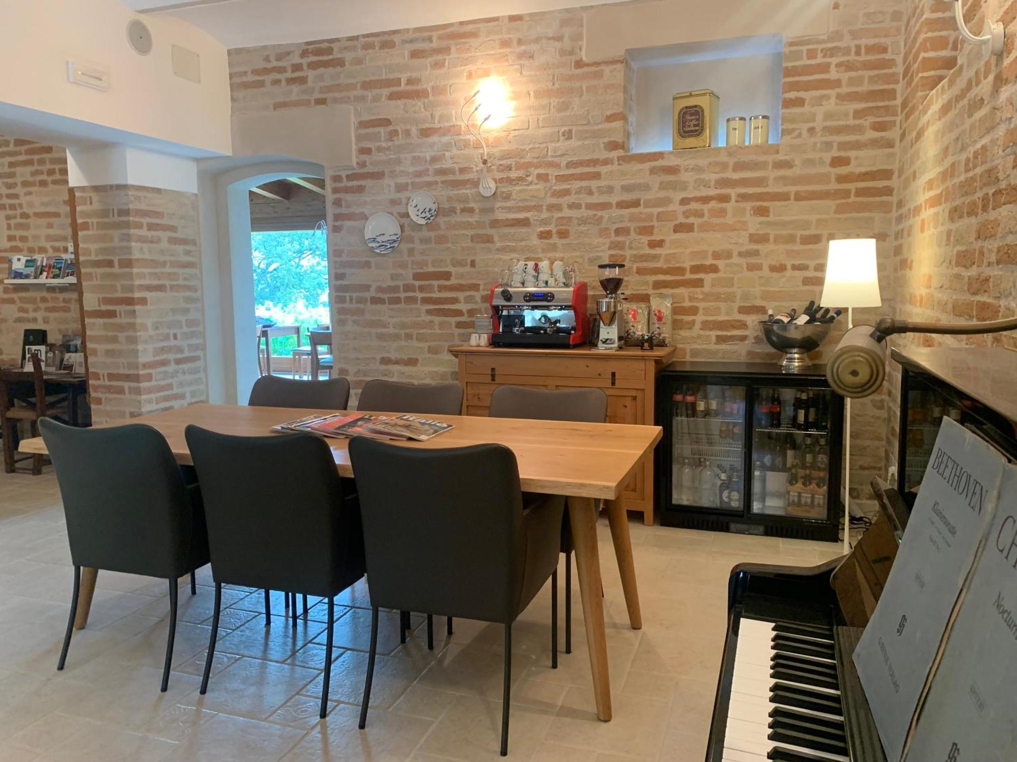 Gastronomic B&B Carlocarla Monte San Pietrangeli Kültér fotó